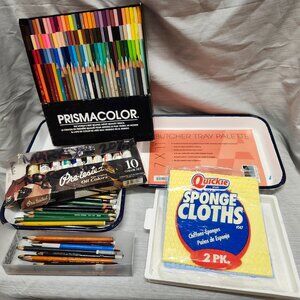 Artist Supply a lot of 8 items?